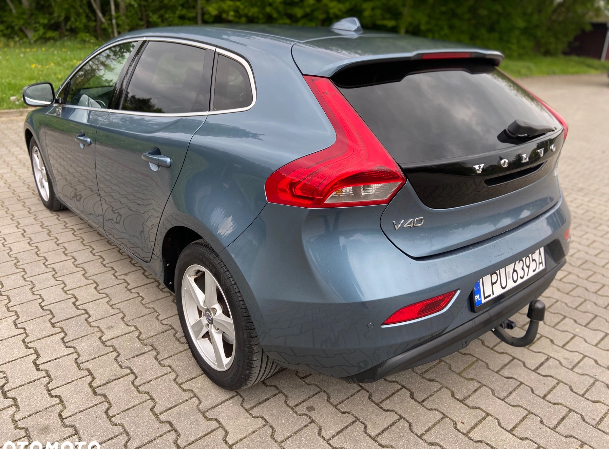 Volvo V40 cena 34300 przebieg: 236500, rok produkcji 2012 z Puławy małe 301